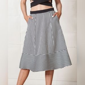 LINE & DOT Pleat midi skirt NWT